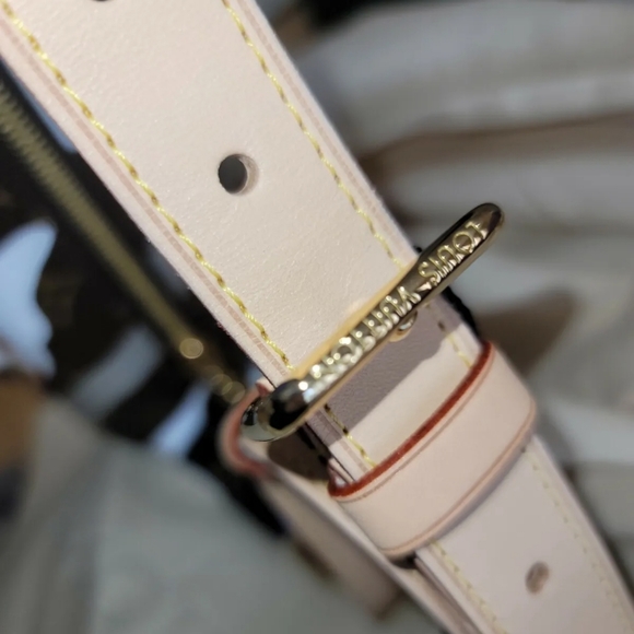 Louis Vuitton BumBag Limited Edition LOL League of Legends Monogram Canvas New - Picture 3 of 7